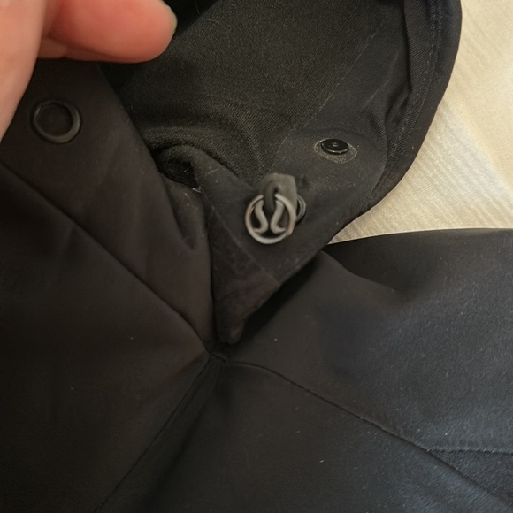 Lululemon Sleet Sprinter Jacket - Picture 7 of 12